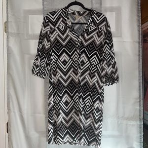 Banana Republic Dress Size Medium Geometric Bold Pattern